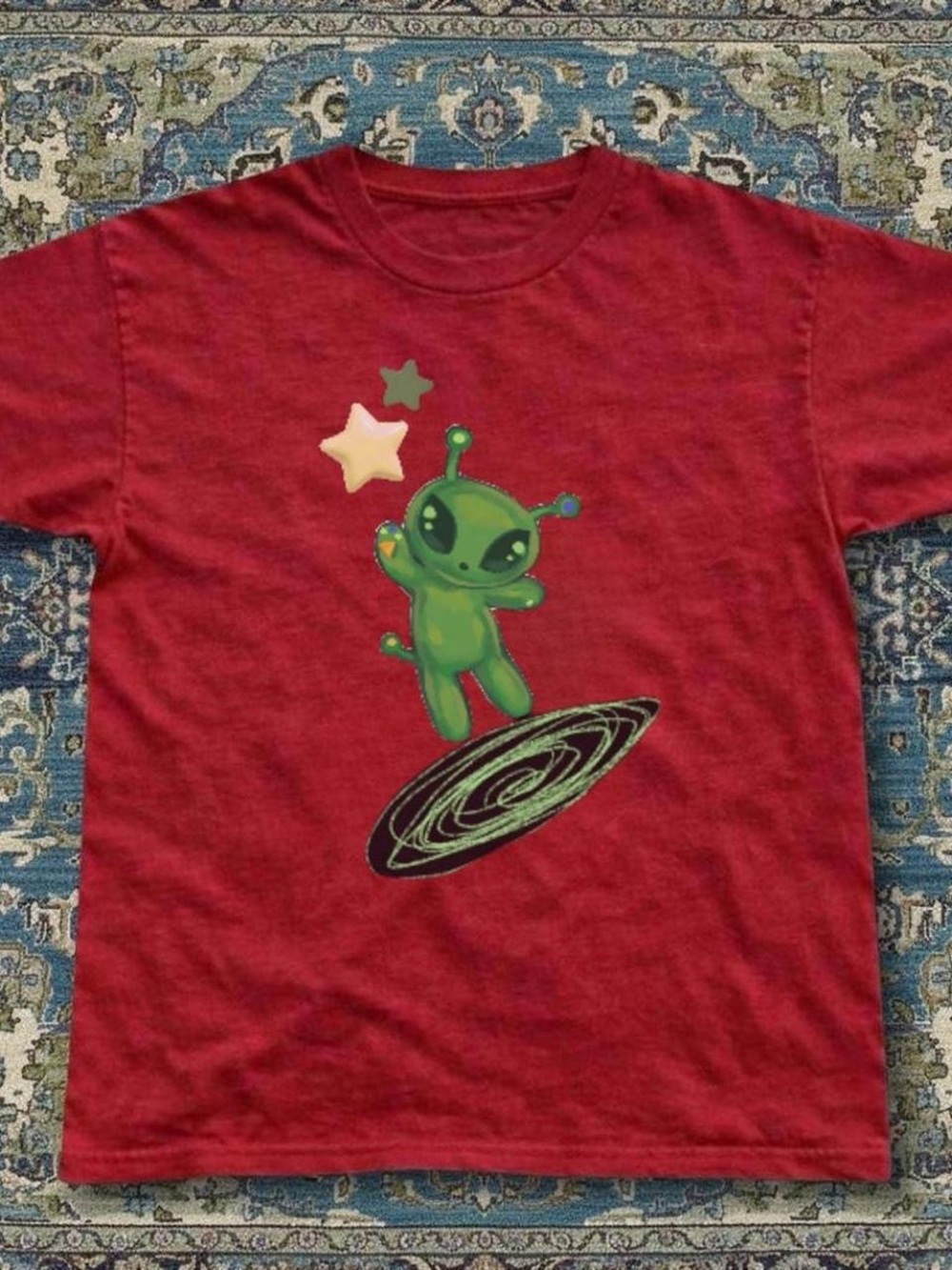 Gildan Red Kids Tee with Green Alien Graphic